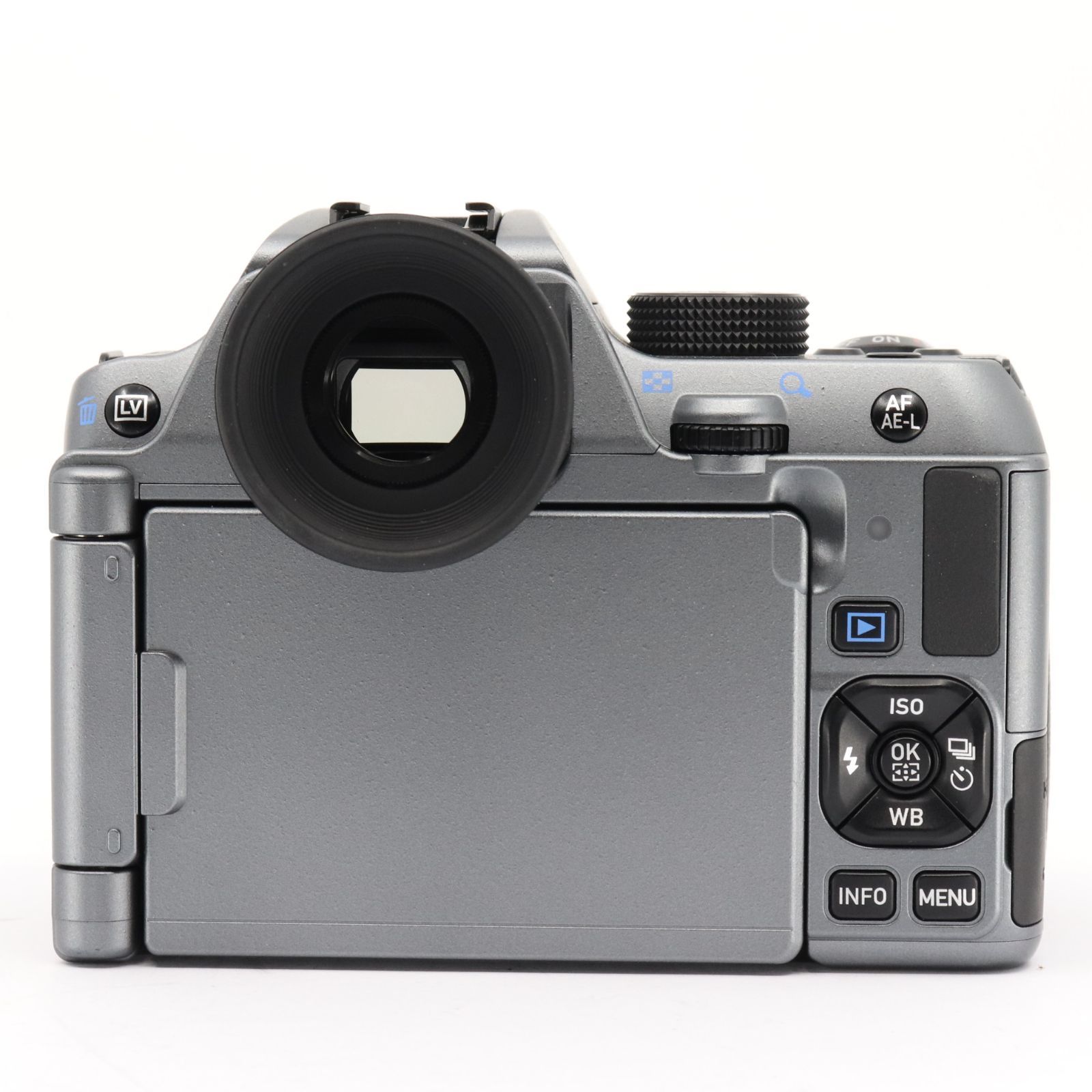 Pentax K-70 ボディ シルキーシルバーペンタックス シャッター回数242