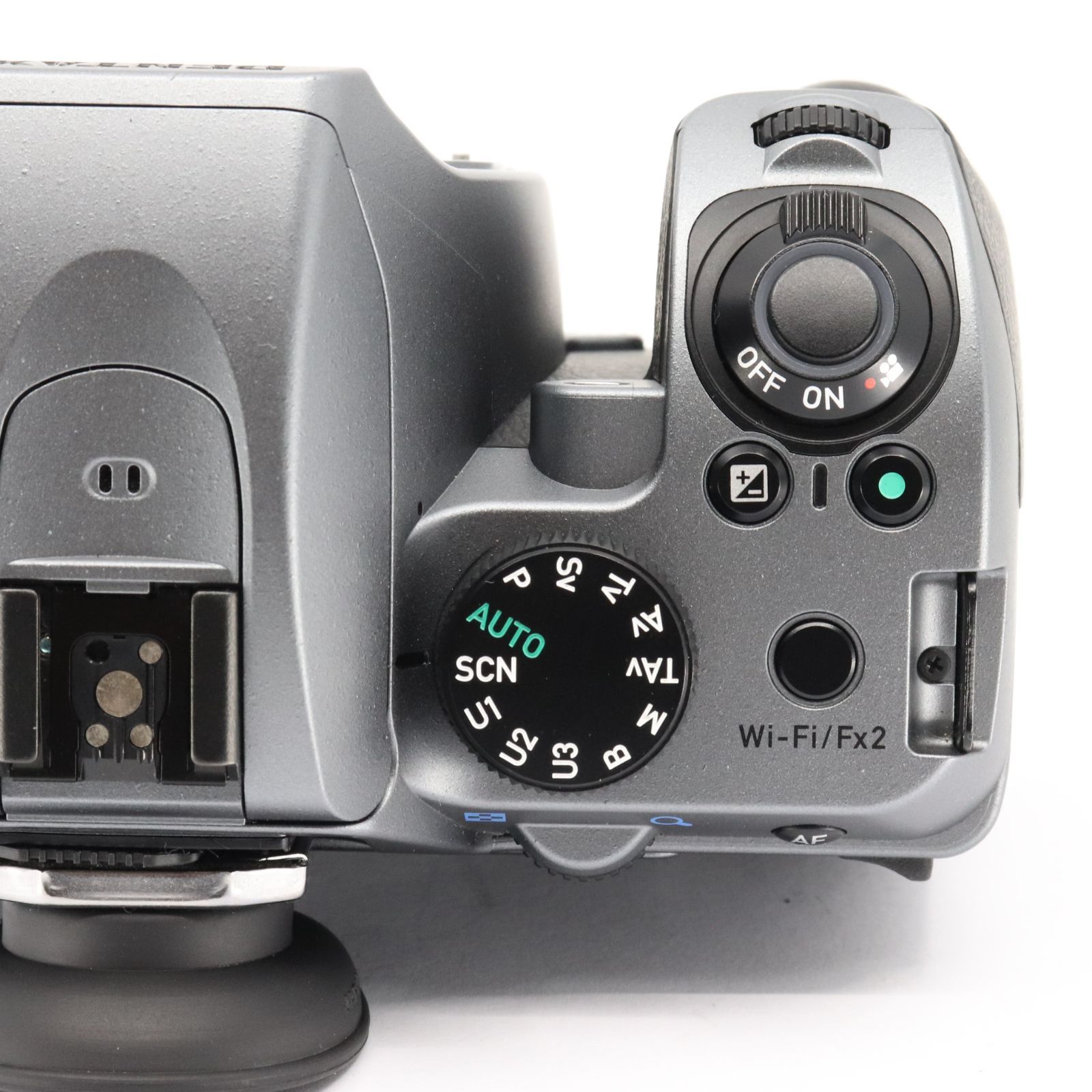 Pentax K-70 ボディ シルキーシルバーペンタックス シャッター回数242