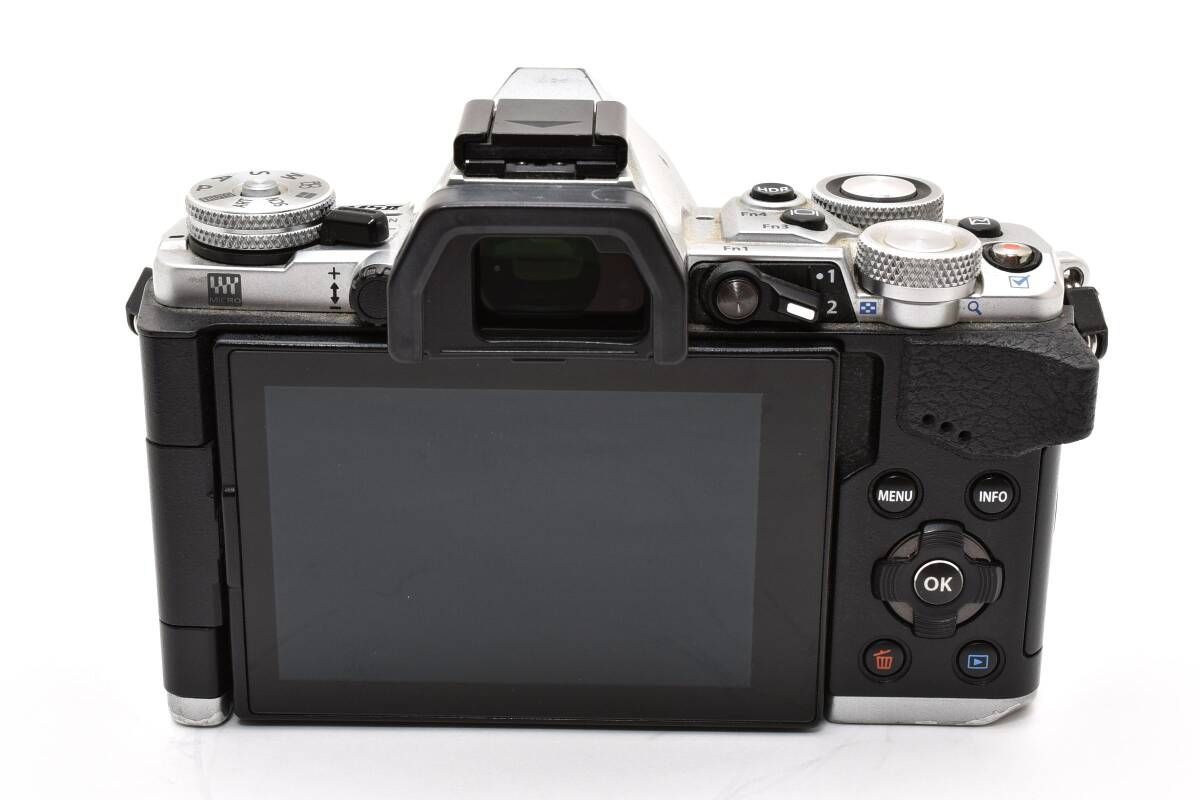 ☆実用品☆ 《シャッター数 3167回》OLYMPUS オリンパス OM-D E-M5