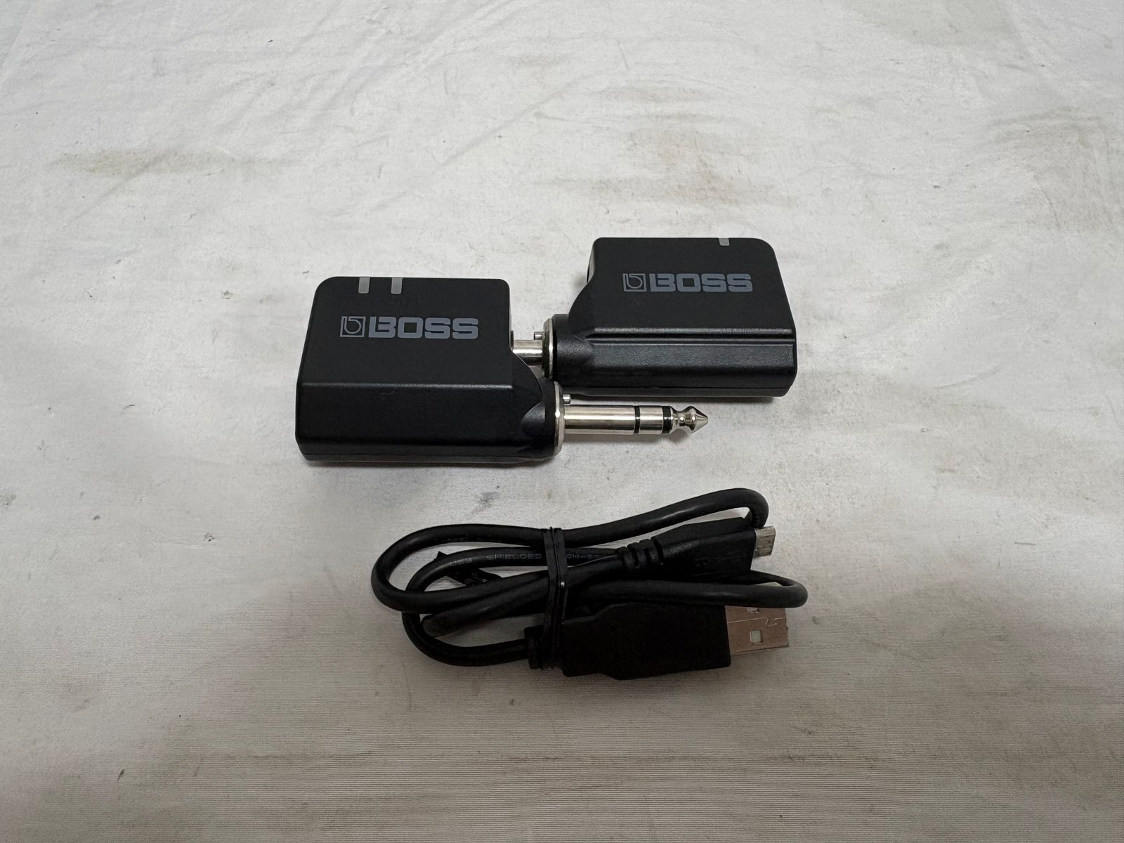 ◆ ボス BOSS ギターワイヤレスシステム WL-20 WL-T ブラック トランスミッター 2個 セット 720-5014 ◇ ボス BOSS ギターワイヤレスシステム WL-20 WL-T ブラック