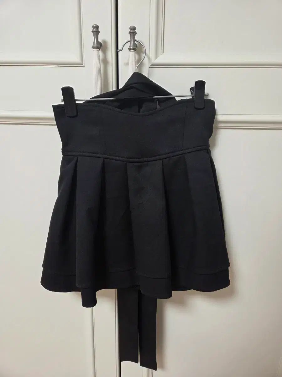 ミシェルマカロン バックリボン スカート xs