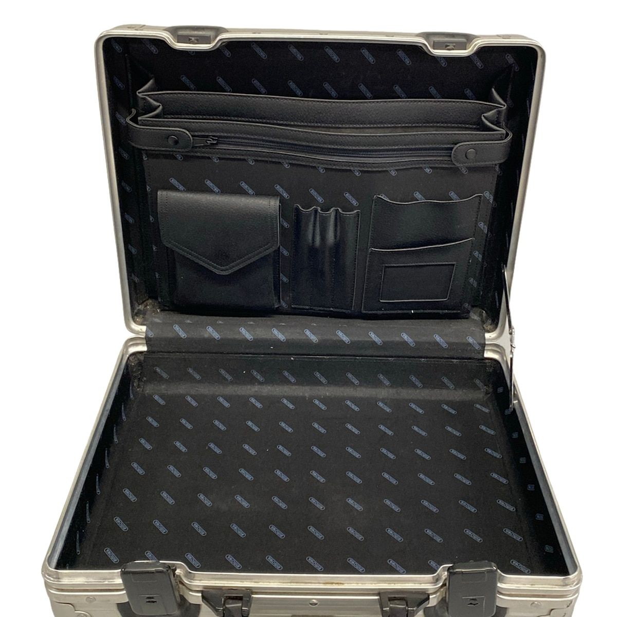 RIMOWA(リモワ) アタッシュケース ジェラルミン シルバー - メルカリ