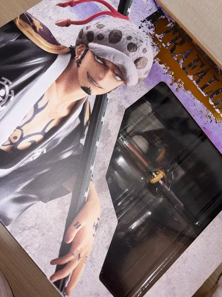 ONE PIECE トラファルガー・ロー POP フィギュア メガハウス