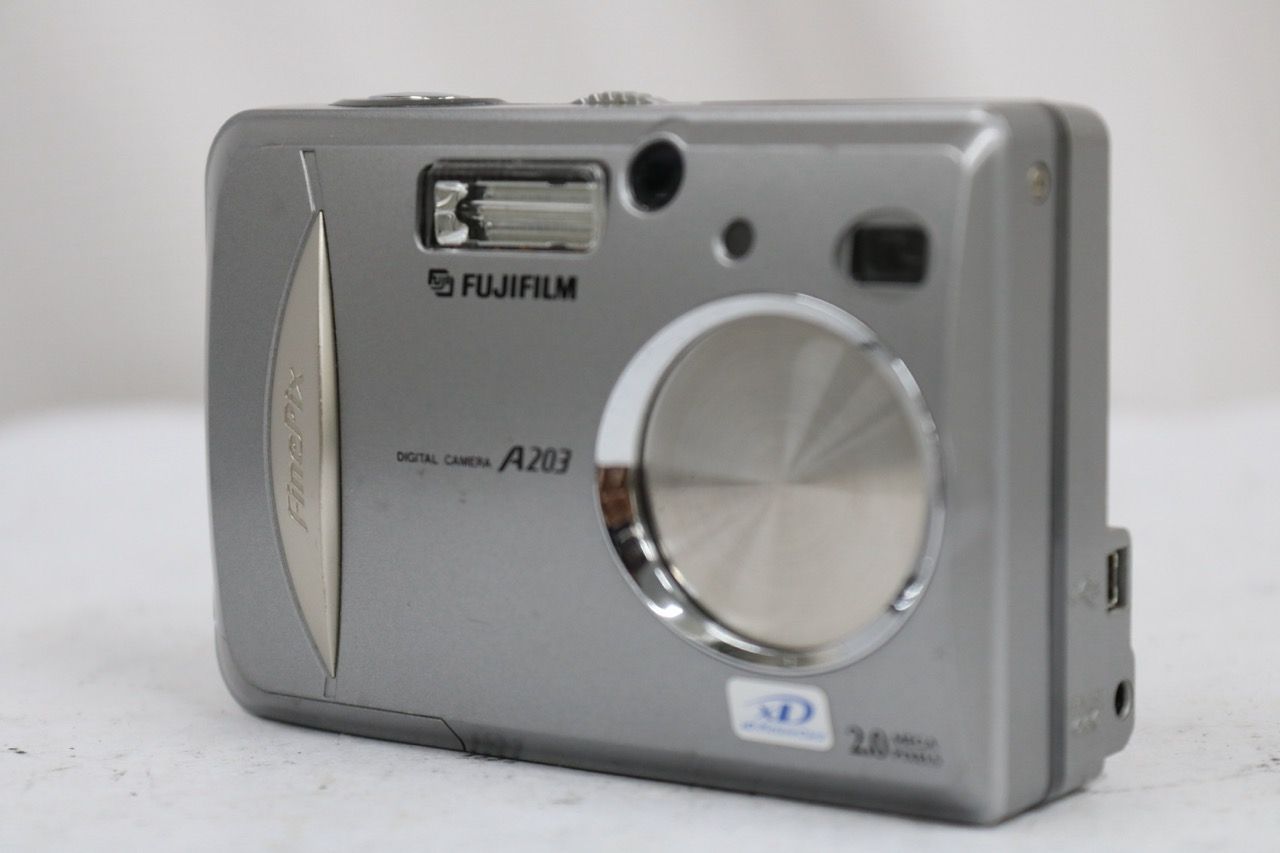 【返品保証】 フジフィルム Fujifilm FinePix A203 3x コンパクトデジタルカメラ e16656