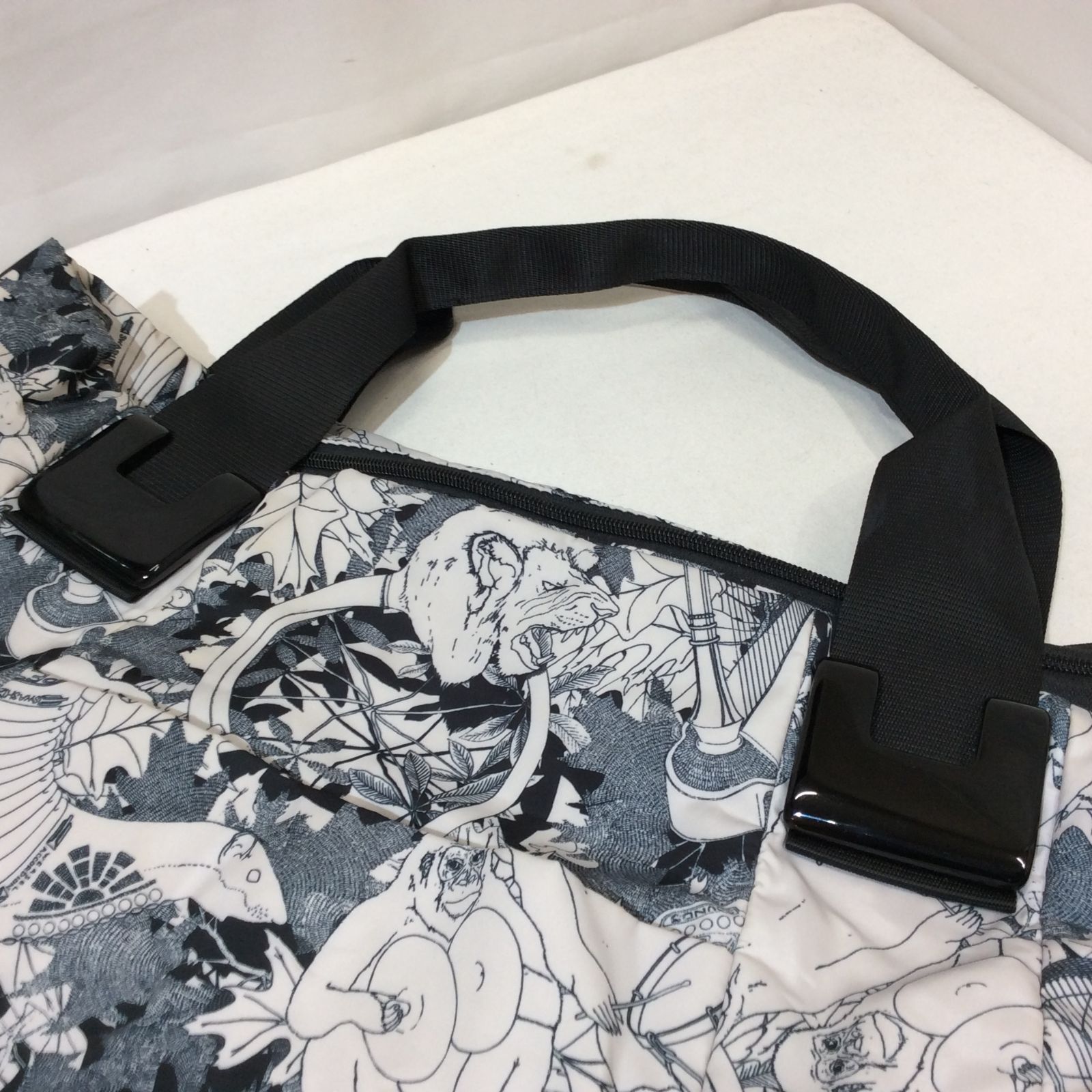 SWASH LONDON × ear PAPILLONNER コラボ樹脂パーツトートバッグ ス