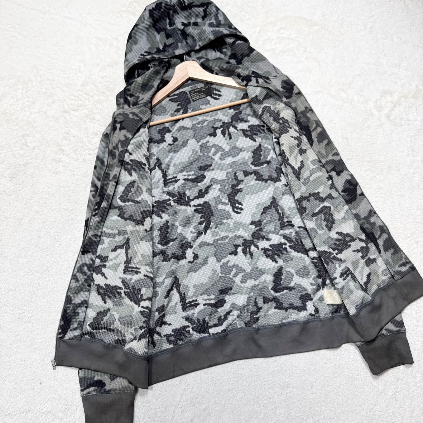 STUSSY ステューシー サーマル カモフラ ジップアップ パーカー 迷彩