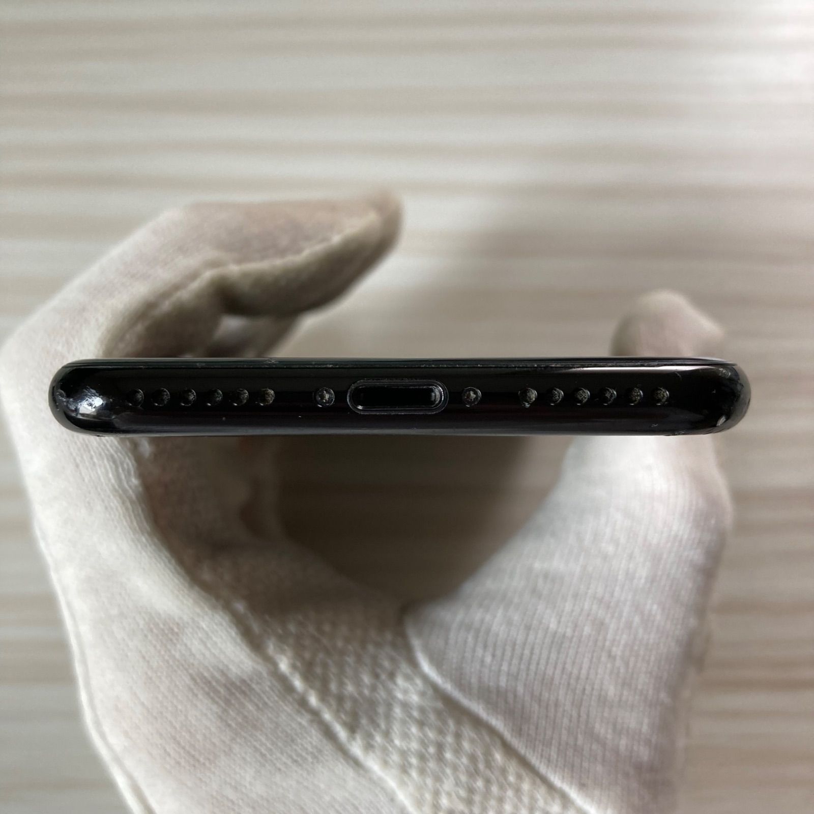 iPhone7 128GB JET BLACK バッテリー73% SIMフリー - メルカリ