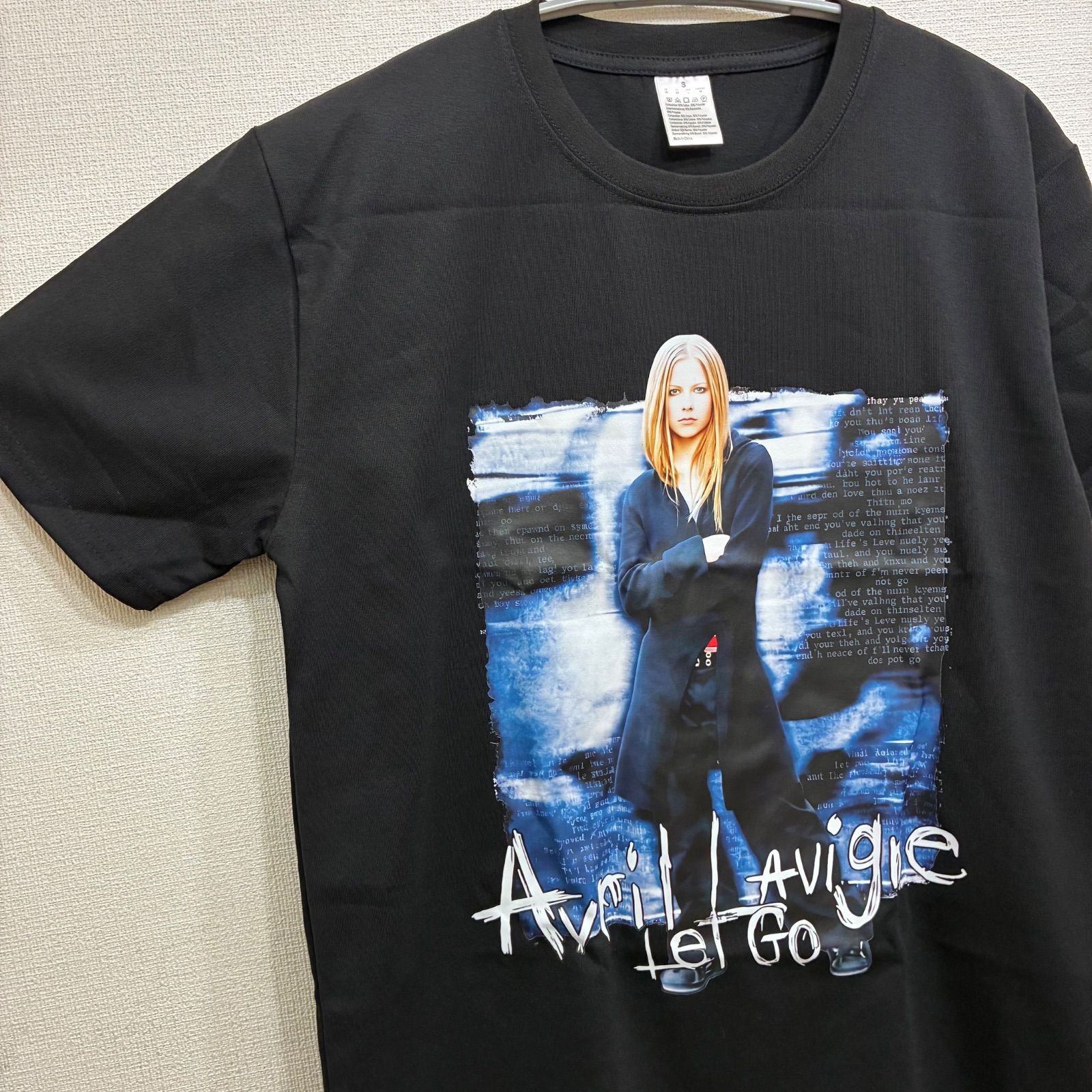 新品 アヴリルラヴィーン Tシャツ Lサイズ相当 Avril Lavigne バンドT