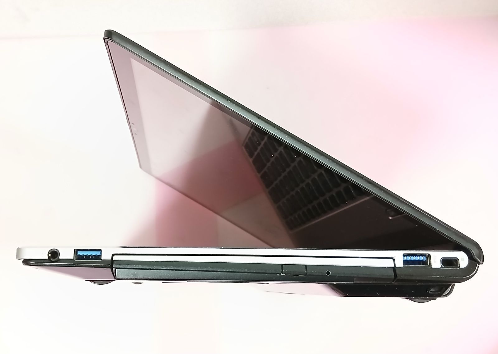 Office2024】富士通 Core i5 13.3