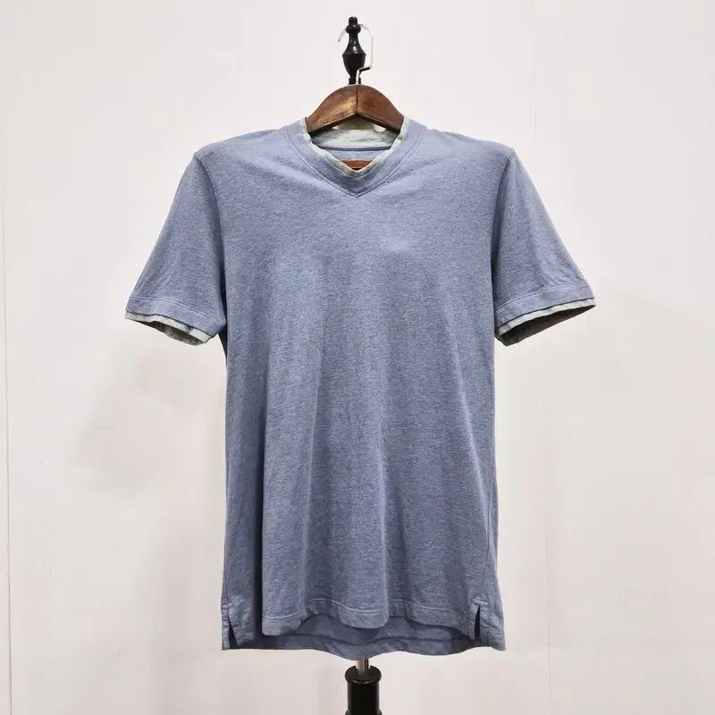 BRUNELLO CUCINELLI ブルネロクチネリ Vネック 半袖 Tシャツ - メルカリ