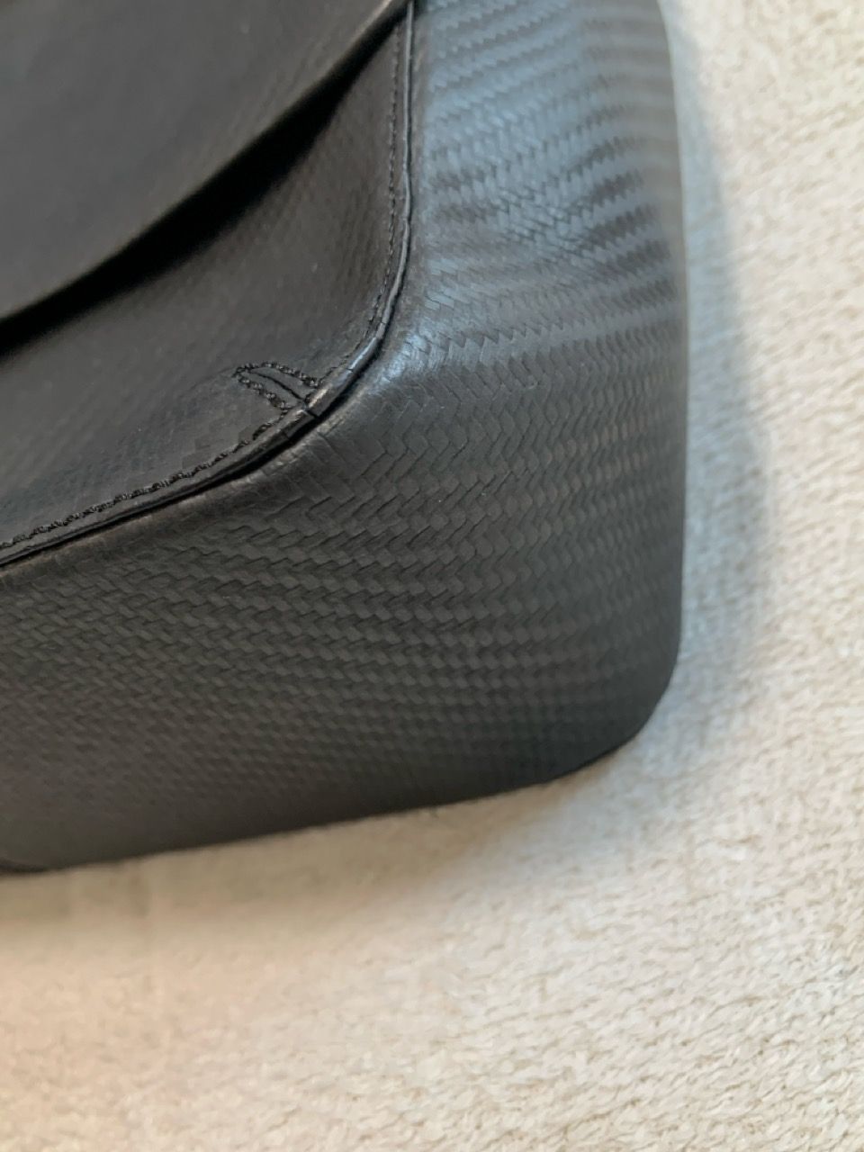 dunhill ダンヒル ショルダーバッグ シャーシ カーボン加工 ブラック