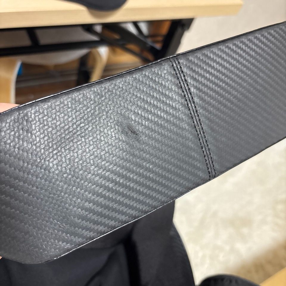 ​【希少】ダンヒル ショルダーバッグ シャーシ カーボン加工 レザー ブラック dunhill ダンヒル ショルダーバッグ シャーシ カーボン加工 ブラック