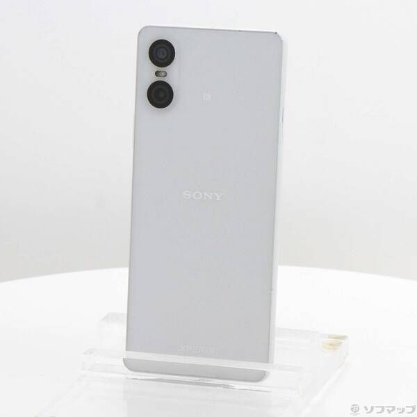 【中古品】Sony Xperia 10 II docomo 64GB ホワイト 中古 Xperia 10 VI 128GB ホワイト docomo SIMフリー - メルカリ