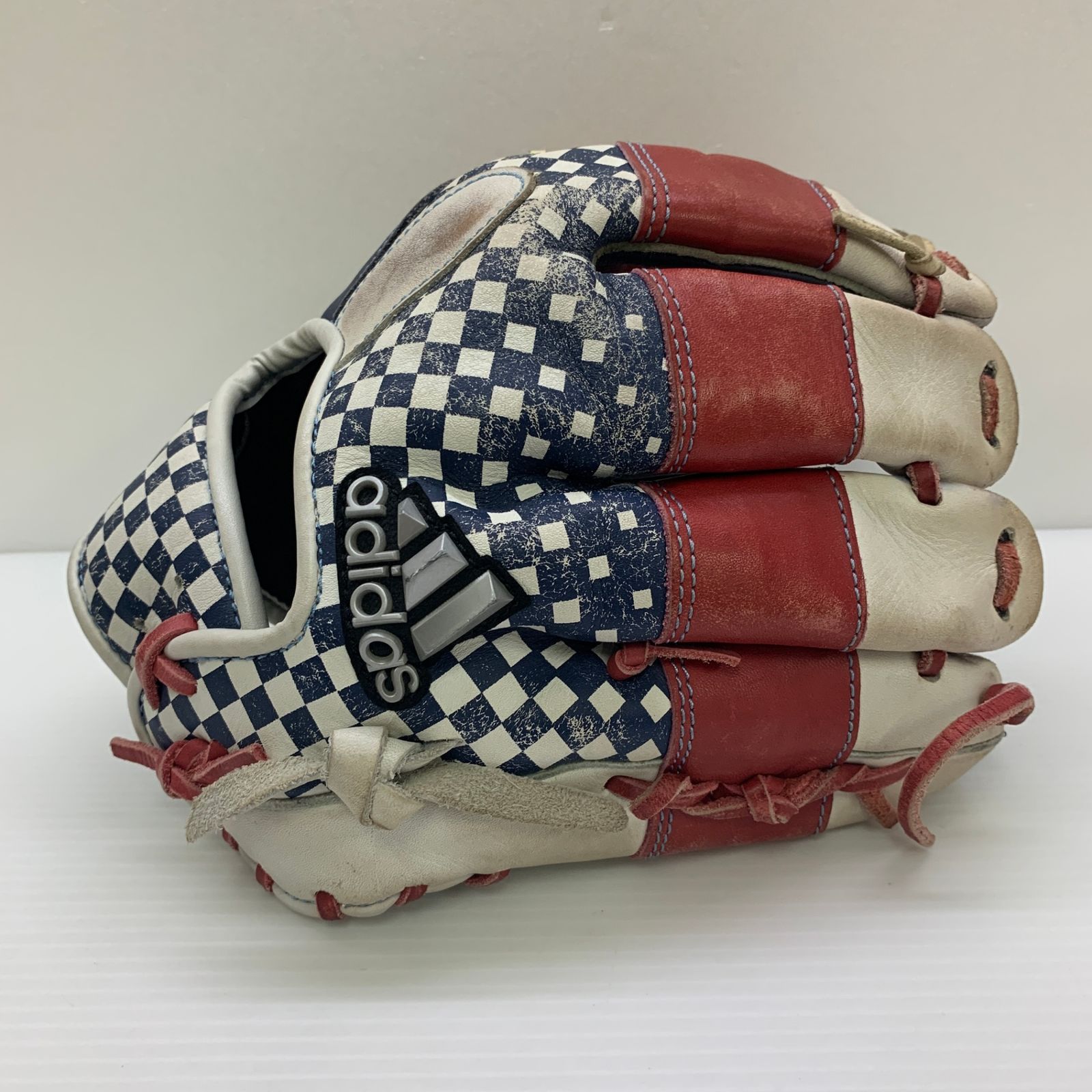 アディダス adidas GLJ62 トリコロールカラー 軟式 大人 一般 内野手用