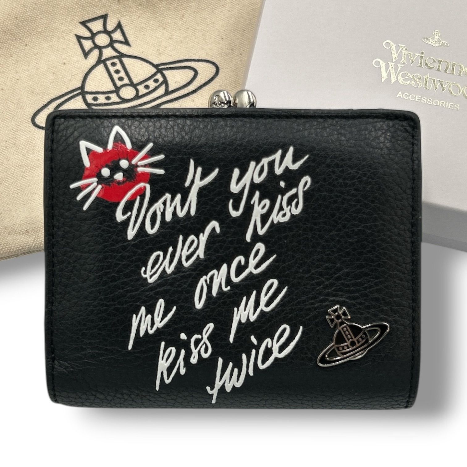 美品✨ Vivienne Westwood KISS ME KITTY 長財布 Vivienne Westwood ヴィヴィアンウエストウッド KISS ME KITTY 二