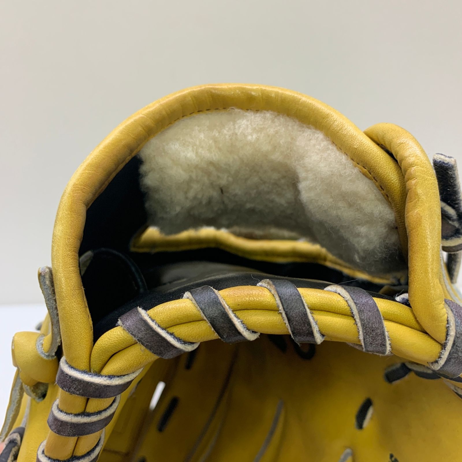アディダス adidas プロフェッショナル B1720 硬式 大人 一般 投手用