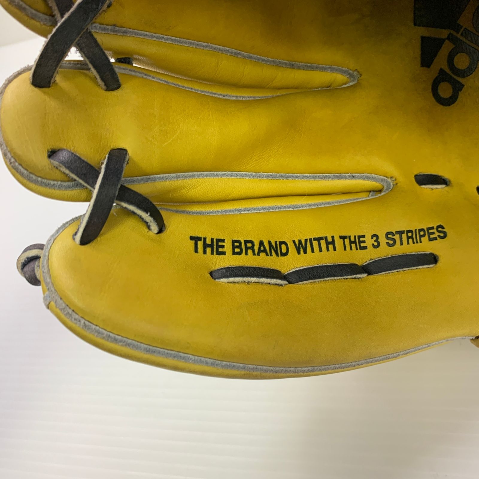 アディダス adidas プロフェッショナル B1720 硬式 大人 一般 投手用