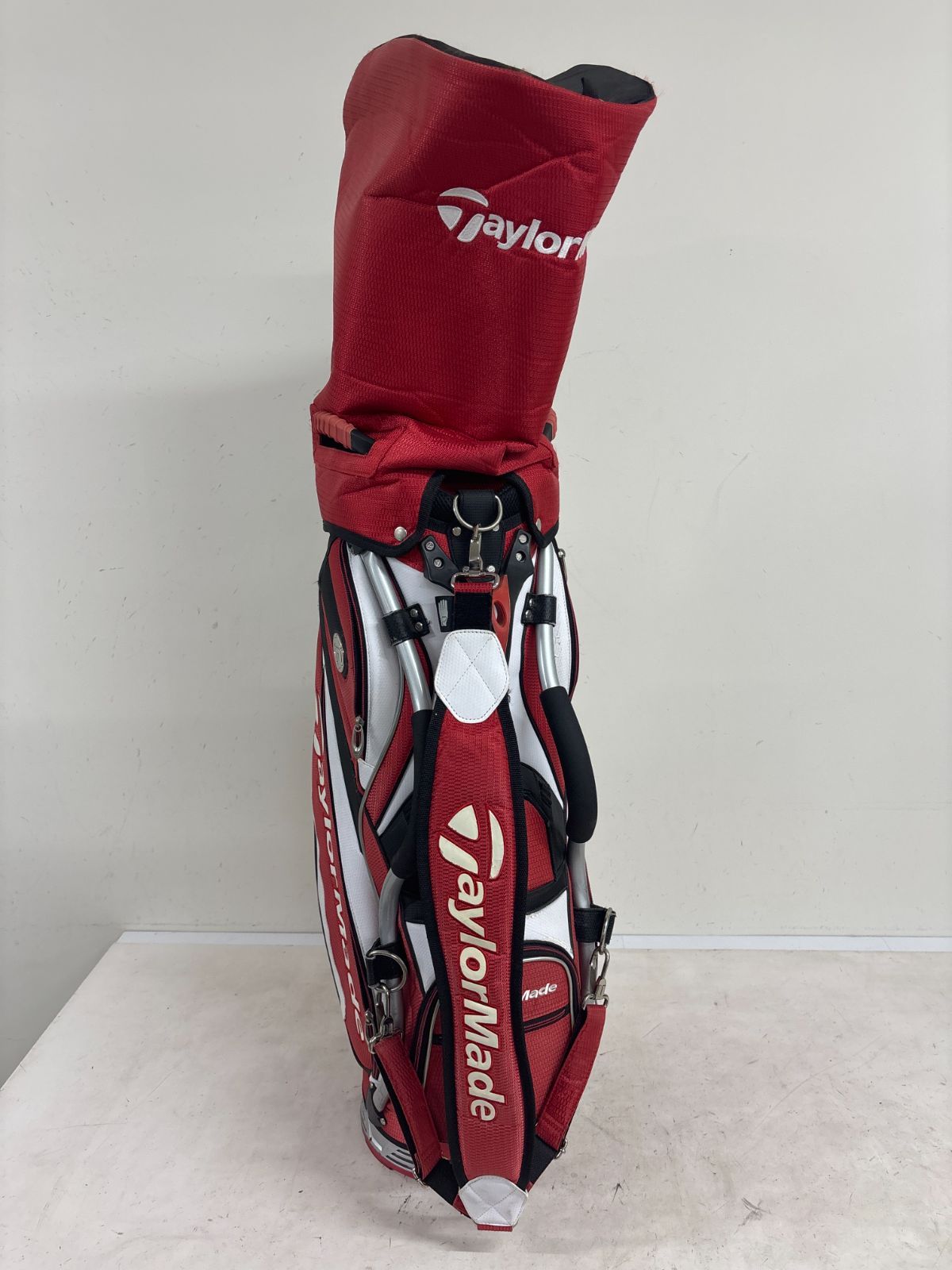 送料無料【訳あり】TaylorMade テーラーメイド キャディバッグ 3点式