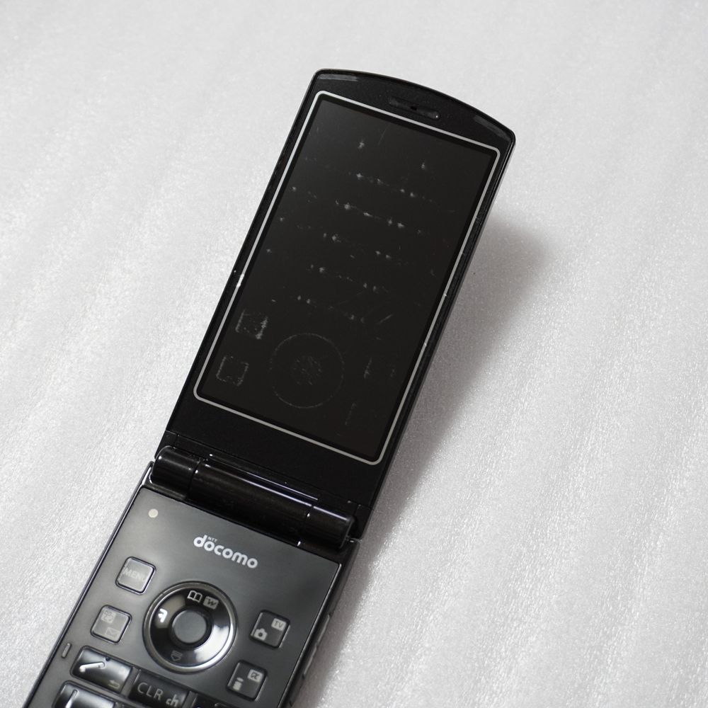 docomo N-01F ブラック ガラケー 3G ドコモ 中古 - メルカリ