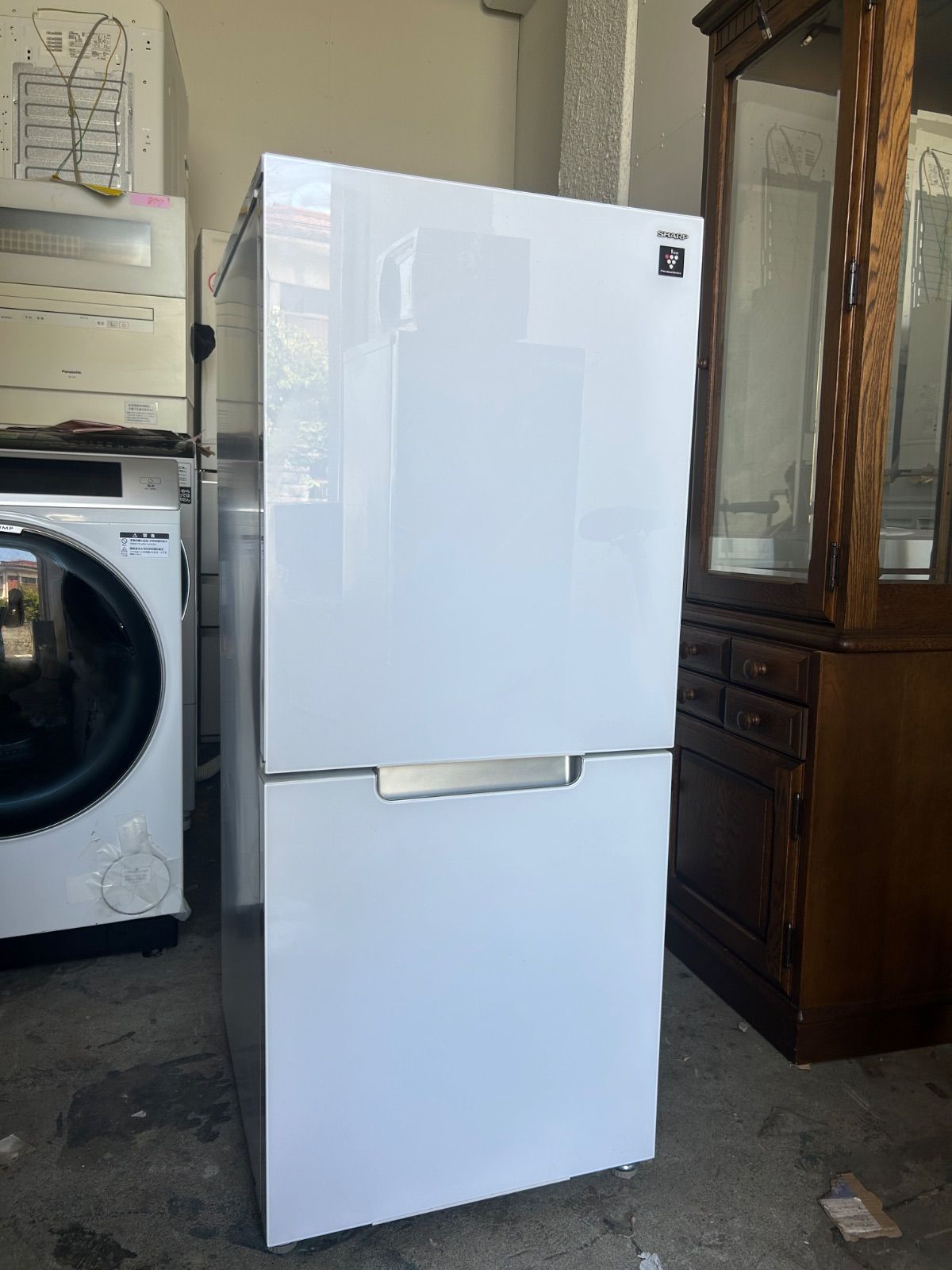 2024年製】SHARP 2ドア ガラストップ 冷蔵庫 152l - メルカリ