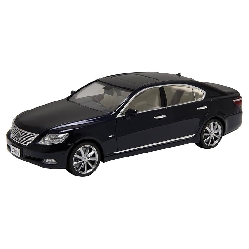 【新品】 フジミ模型 1/24 インチアップシリーズ No.7 トヨタ レクサス LS600hL 2010年モデル プラモデル ID7 0