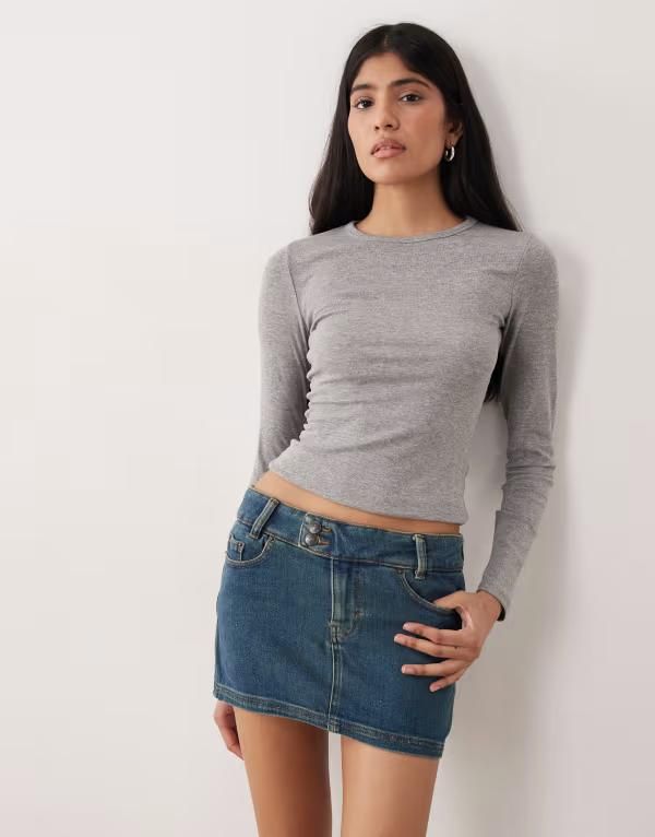モーテル レディース ボトムスカート ヴィンテージ ローライズ ミニ デニム Motelow rise denimini skirt in dark blue vintage wash Dark bl