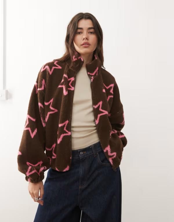 コルージョン レディース アウター パーカー・スウェット ジャケット COLLUSION zip up borg jacket brown star Pink Brown ピンク