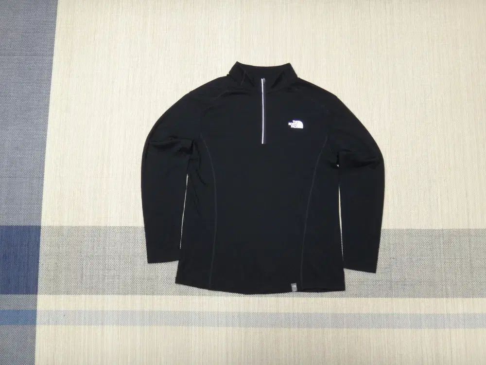 (100) ザノースフェイス メンズ ブラック テック ウール ハーフジップ ジップアップ Tシャツ
