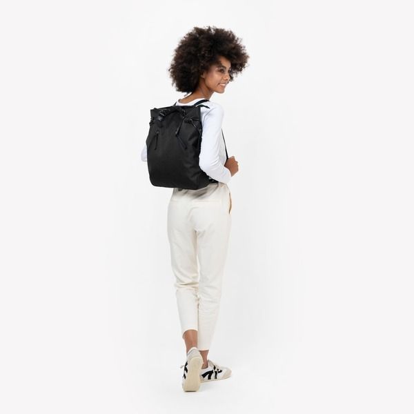 シェルパニ レディース バッグ Sherpani Tempest Anti Theft 14L Convertible Backpack Tote Carbon