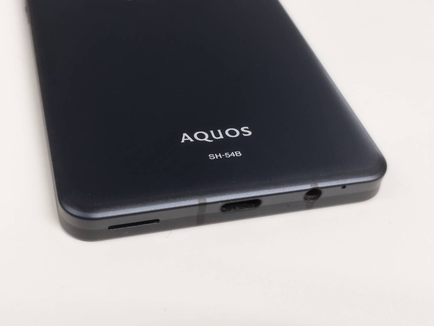 AQUOS sense6 SH-54B/64GB/Android/ブラック (1) - メルカリ