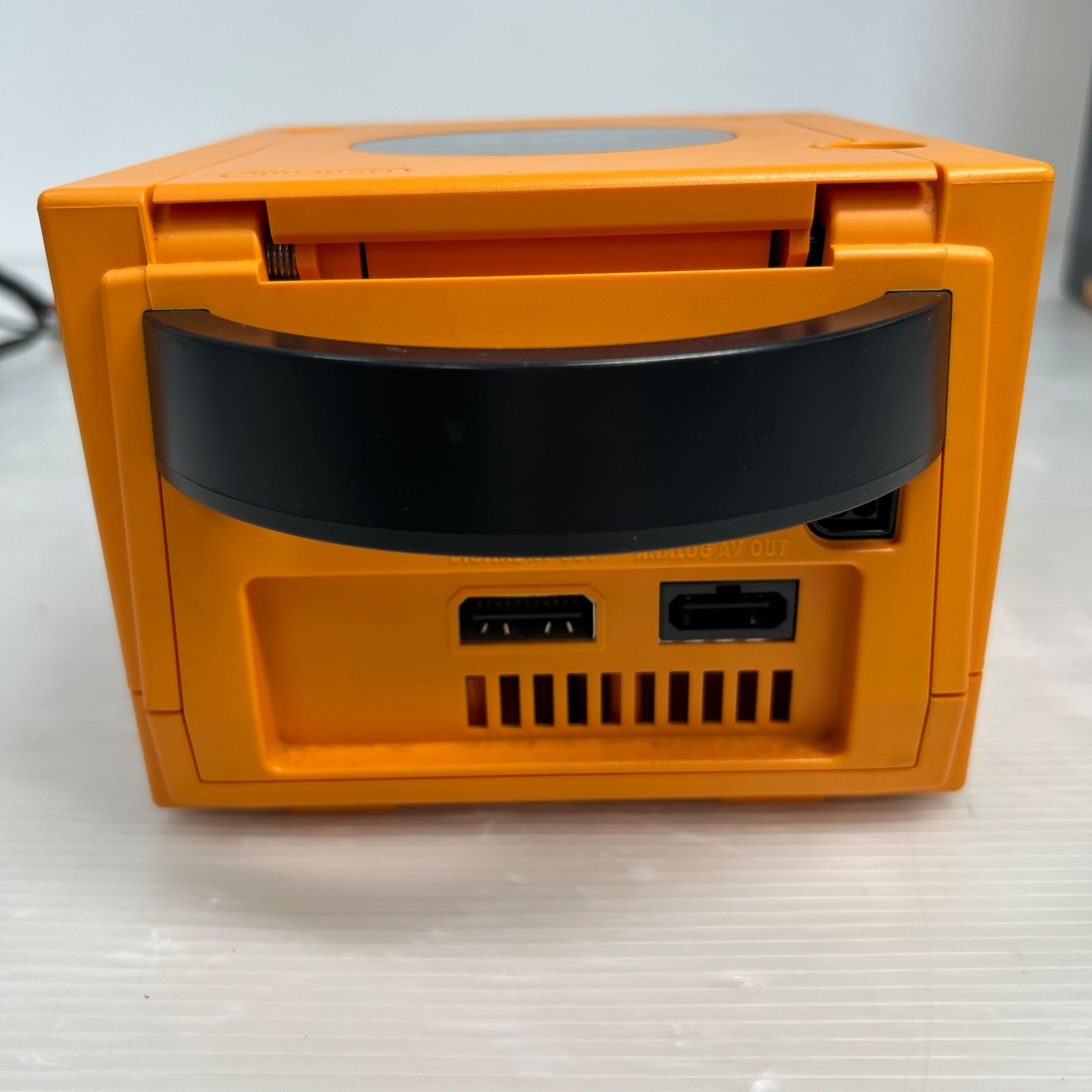 ☆ゲームキューブ GAMECUBE ☆DOL-001 Nintendo ニンテンドー オレンジ