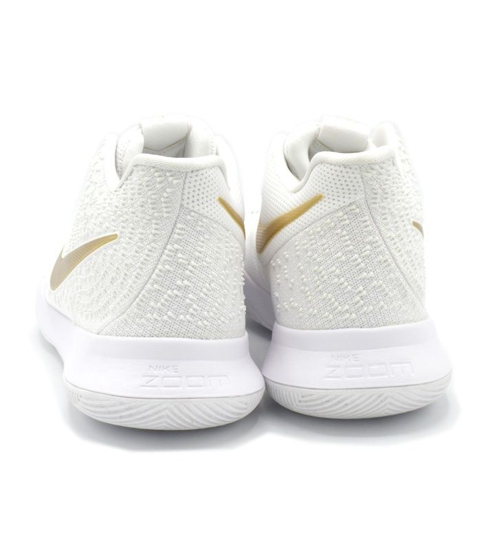 ナイキ NIKE 【 KYRIE 3 Finals Gold 852395 902 】 カイリー 3