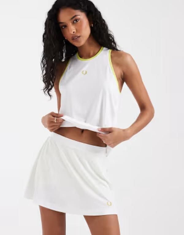 フレッドペリー レディース ボトムスカート ミニ ロゴ Fred Perry Tennis logo mini skort part of a set WHITE ホワイト 26,520円