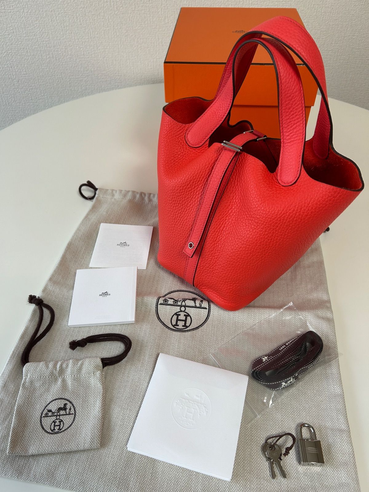 エルメスHERMESピコタンロックPM18刻印Y2020年製造ハンドバッグハンドバックトートバッグトートバックbagかばんカバン鞄オレンジレッド赤色シルバー金具レザー牛革本革フランス製レディースladys女性用womenユニセックス男女兼用