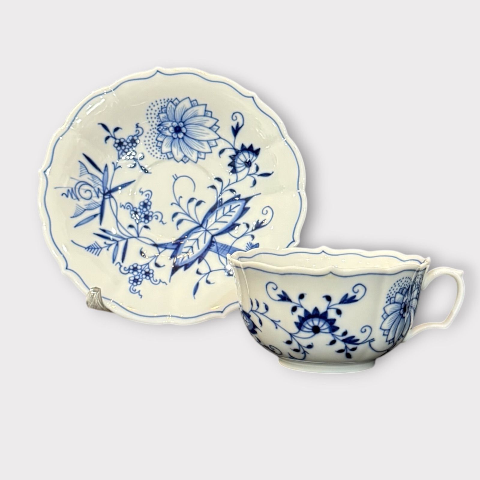 MEISSEN マイセン Blue Onionブルーオニオン ティーカップ＆ソーサー 1