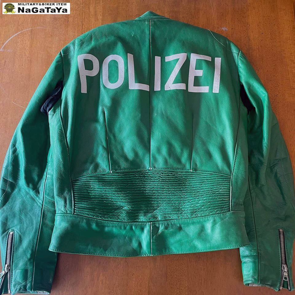ベルギーポリス　白バイライダース レザージャケット　記章つき 希少 ドイツ警察 POLIZEI 本革 レザージャケット L相当 反射ロゴ 実物