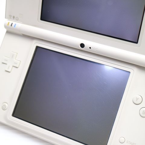 良品中古 ニンテンドーDSi LL ホワイト 即日発送 game 任天堂 本体
