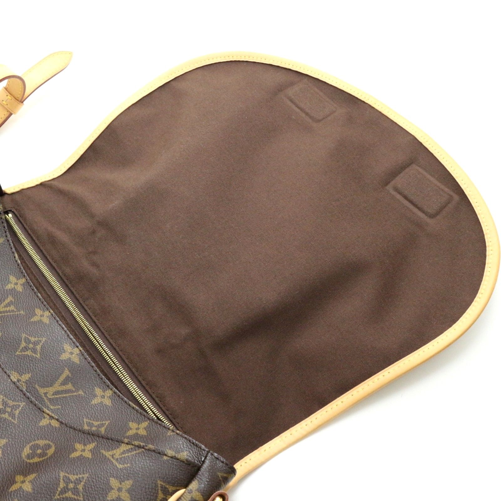 LOUIS VUITTON ルイ・ヴィトン メニルモンタンMM M40473 ショルダー