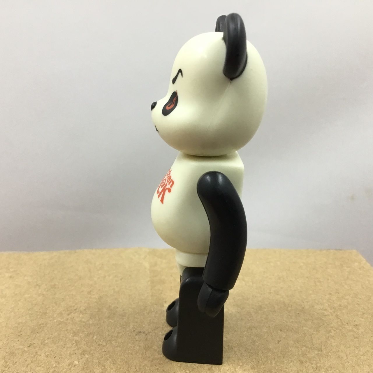 中古品 カード付 BE@RBRICK 100% ベアブリック シリーズ2 ARTIST