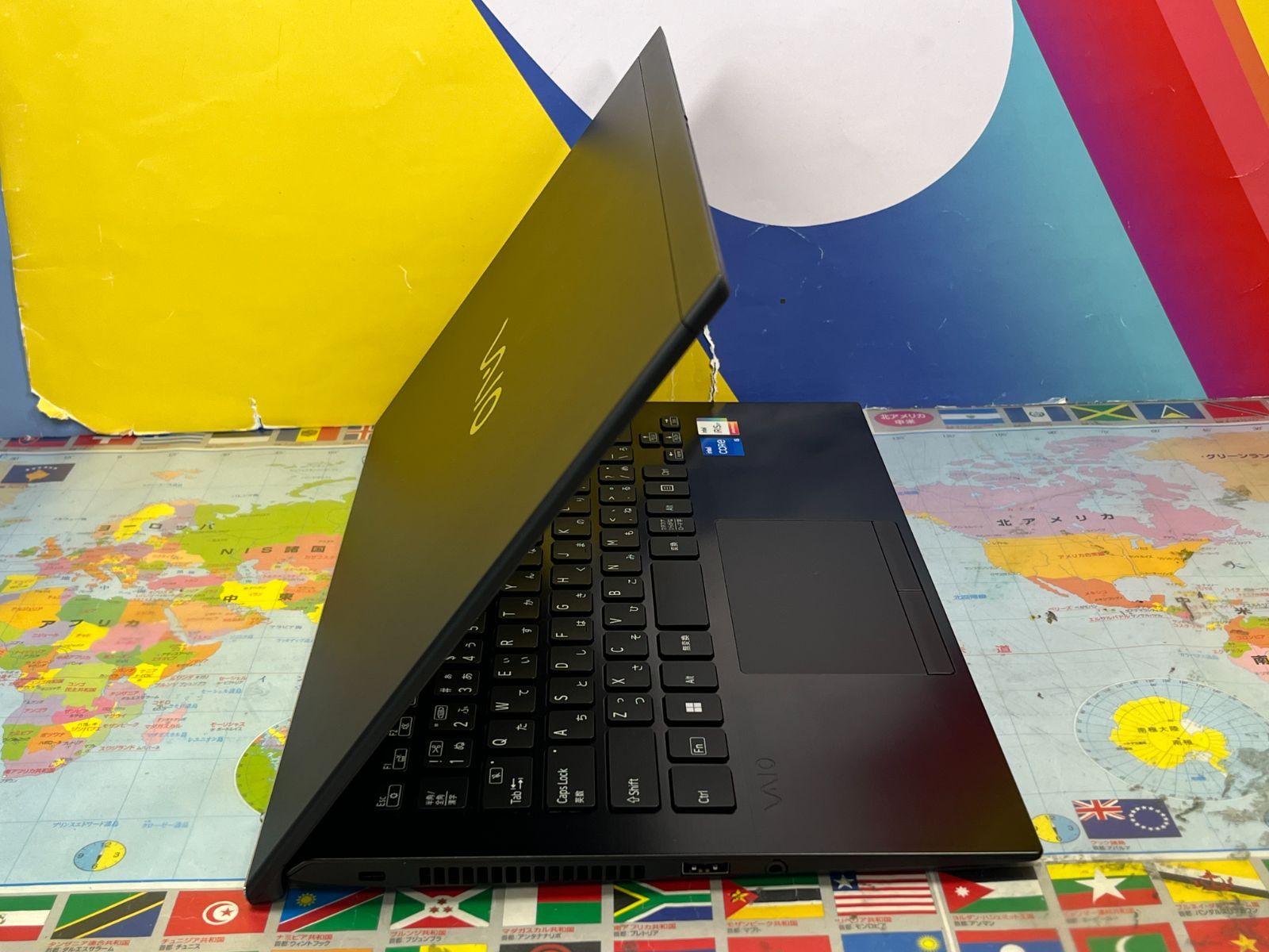 極美品 LTE バイオ VJPK22 第12世代 14型 綺麗 軽量 ノートPC 極美品 VAIO VJPK22 LTE 第12世代i5 14型軽量ノートPC - メルカリ