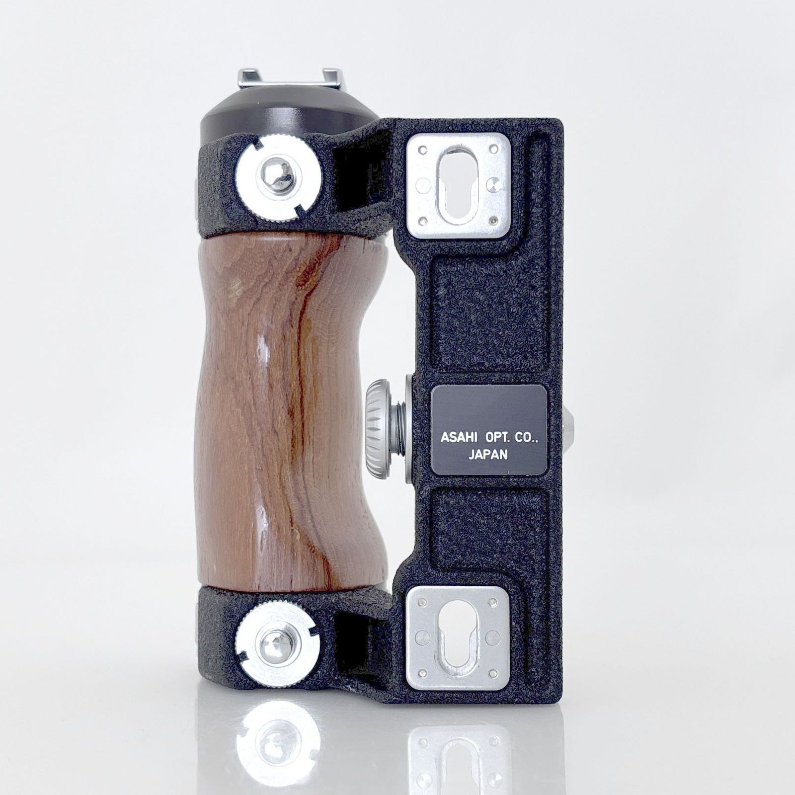 ペンタックス】PENTAX 67 Wood Hand Grip ウッドグリップ #U899 - メルカリ