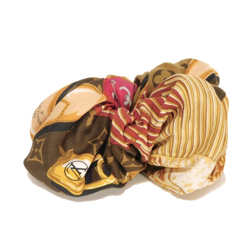 美品 VUITTON シュシュ モノグラム マルチカラー ロゴ金具 LOUIS VUITTON ルイ・ヴィトン シュシュ トロ シュー LVサークル