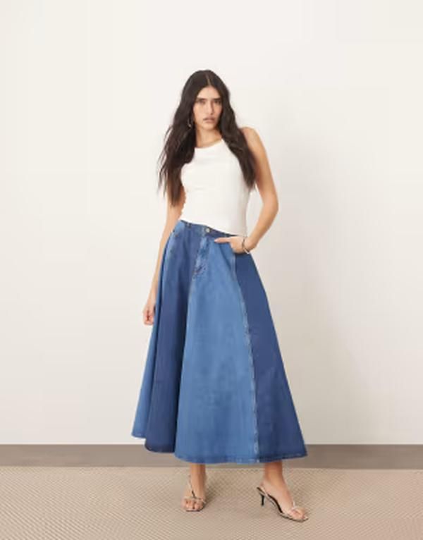 アレンジ レディース ボトムスカート デニム マキシ ARRANGE denim paneled maxi skirtwo tone Mid Blue ブルー