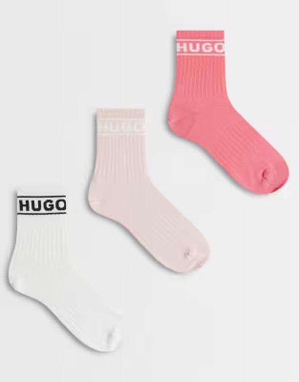 ヒューゴレッド レディース アンダーウェア 靴下 リブ HUGO Red 3 pack ribbed athletic socks in multi Open miscellaneous レッド