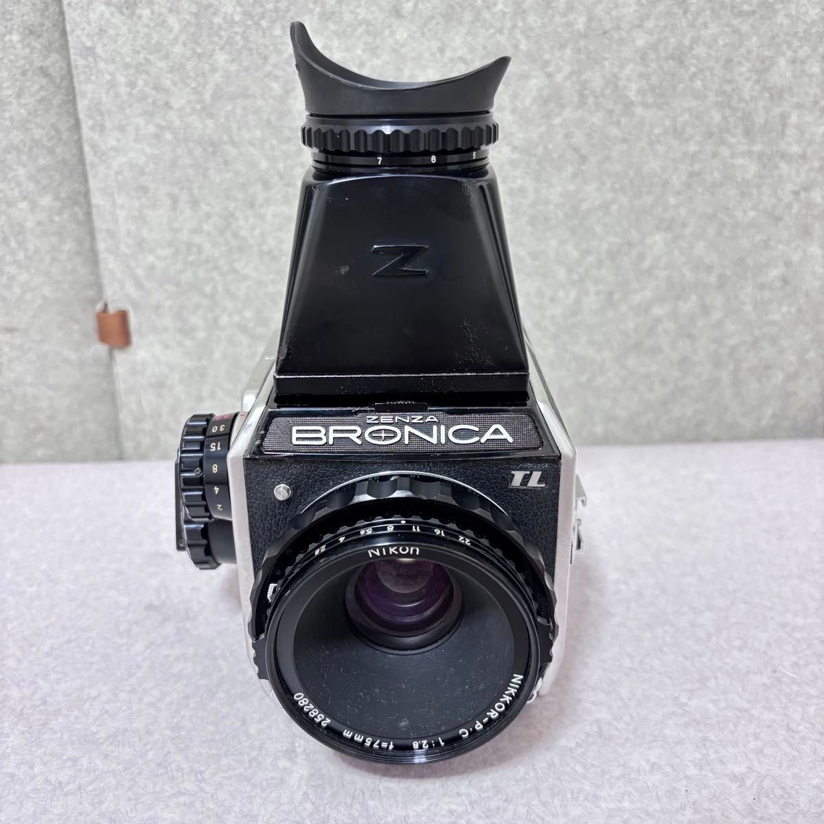 ■ ゼンザブロニカ ZENZA BRONICA EC-TL 中判カメラ NIKKOR-H.C 75mm F2.8 レンズ 32,500円