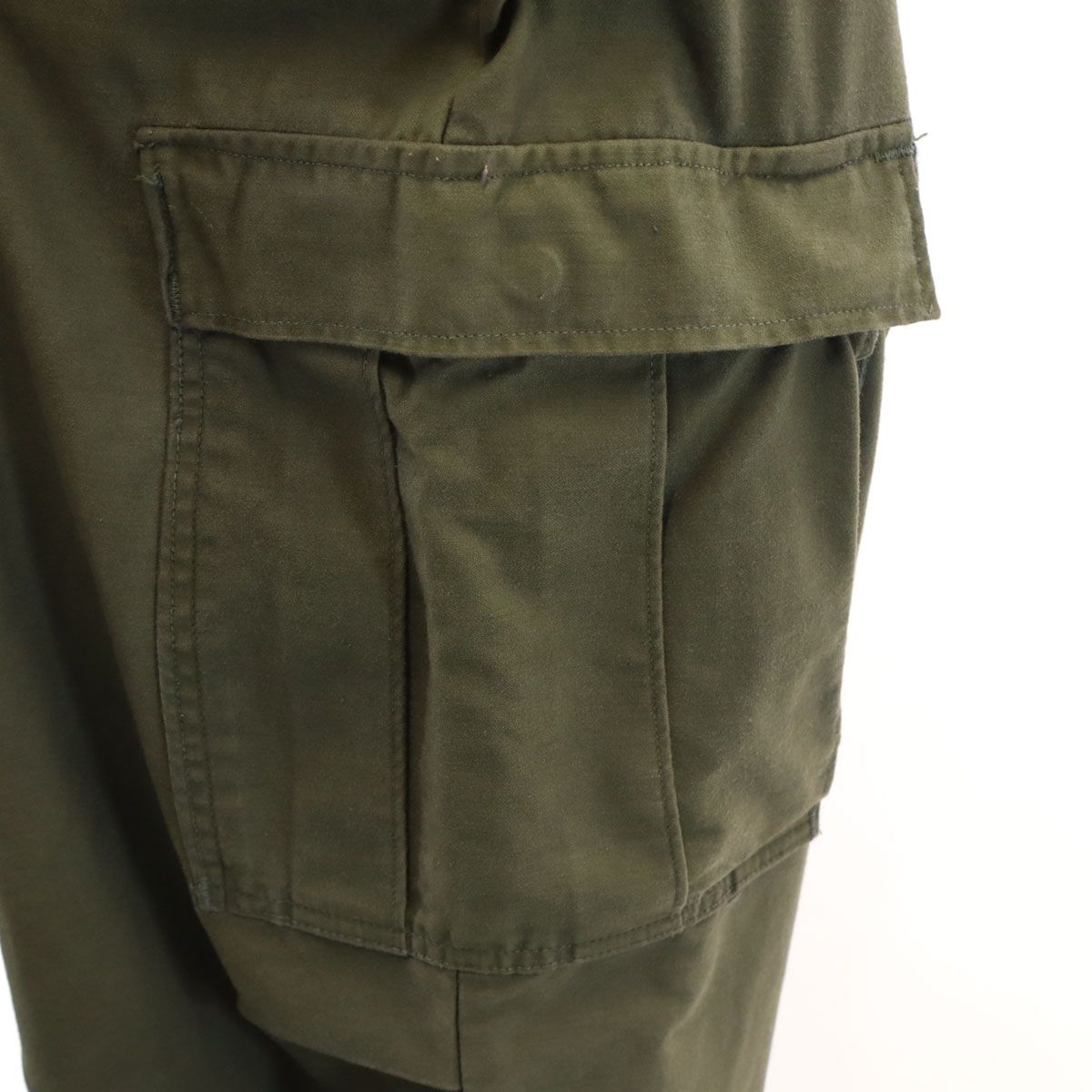 古着 US ARMY アメリカ軍 70s M65  DSA ヴィンテージ カーゴパンツ M カーキ ミリタリー メンズ US ARMY アメリカ軍 70s M65 DSA ヴィンテージ カーゴパンツ M カーキ