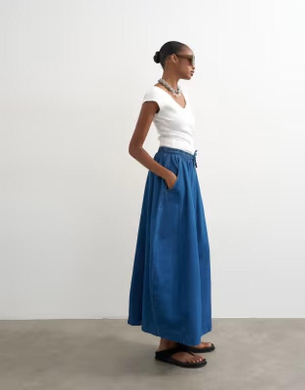 トップショップ レディース ボトムスカート デニム Topshop denim pull on midaxi skirt in rich blue ブルー