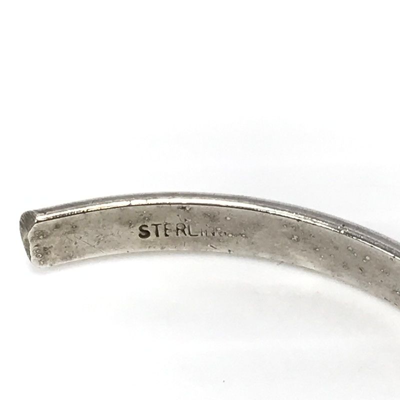 現状渡し品】 NAVAJO ナバホ族 STERLING スタンプワーク バングル