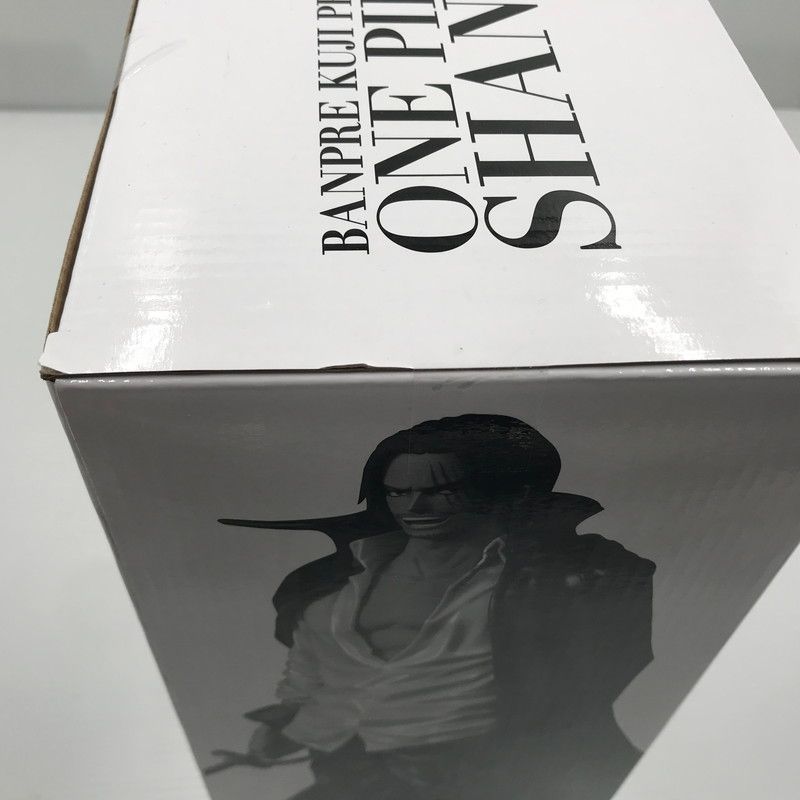 中古美品】 バンプレくじ PREMIUM ワンピース シャンクス B賞 アニメ