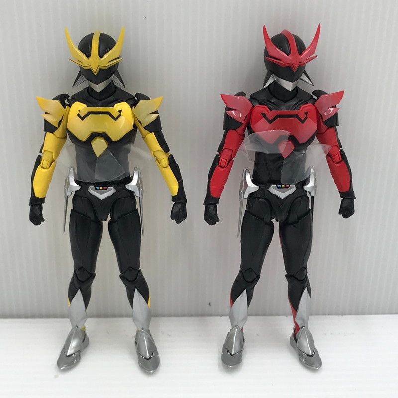 中古品】 S.H.Figuarts 真骨彫製法 ウイングマン デルタエンドセット